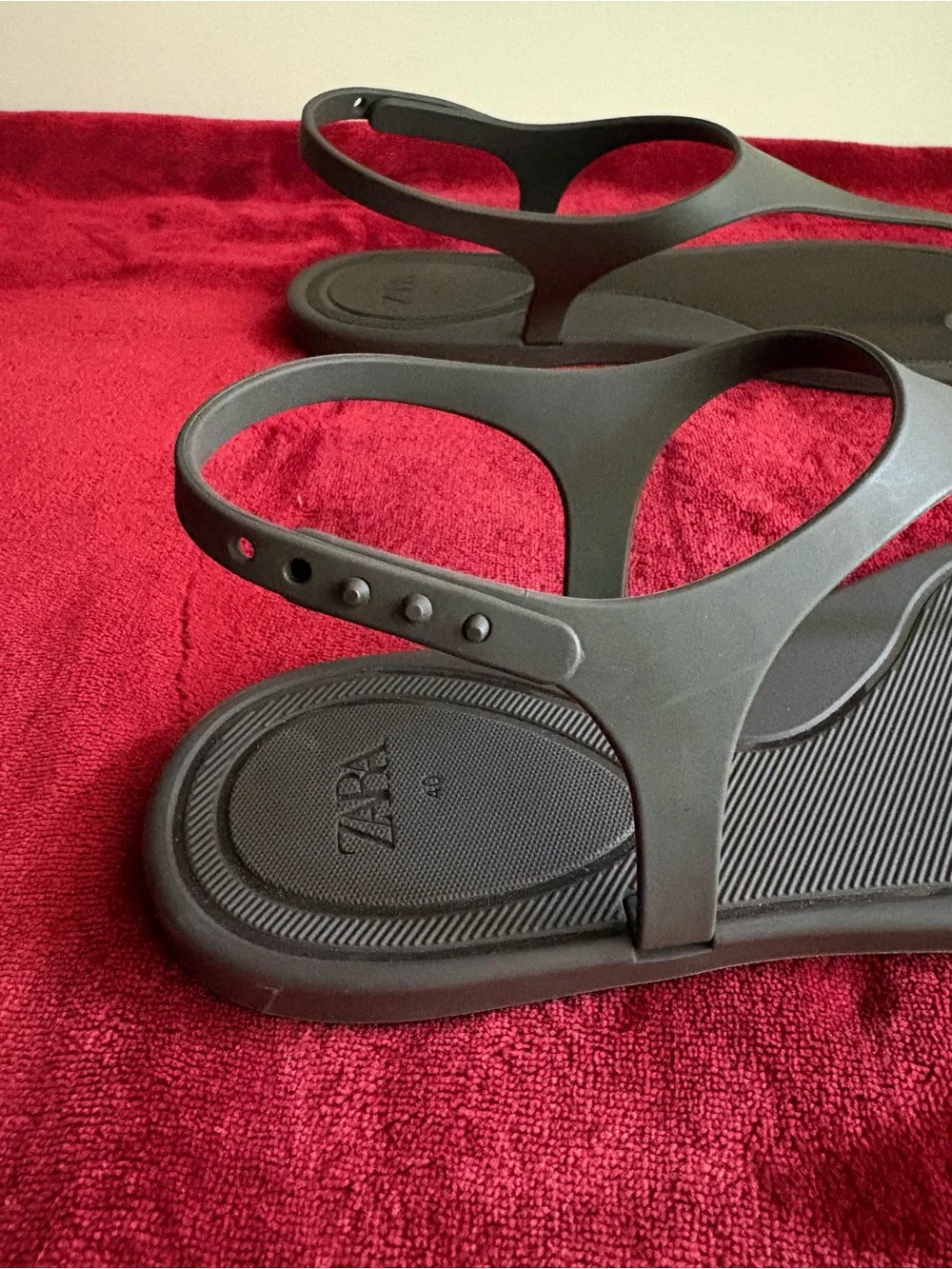 ZARA Rubberized Flat Sandals Size 40 US 9 - Picture 5 of 8